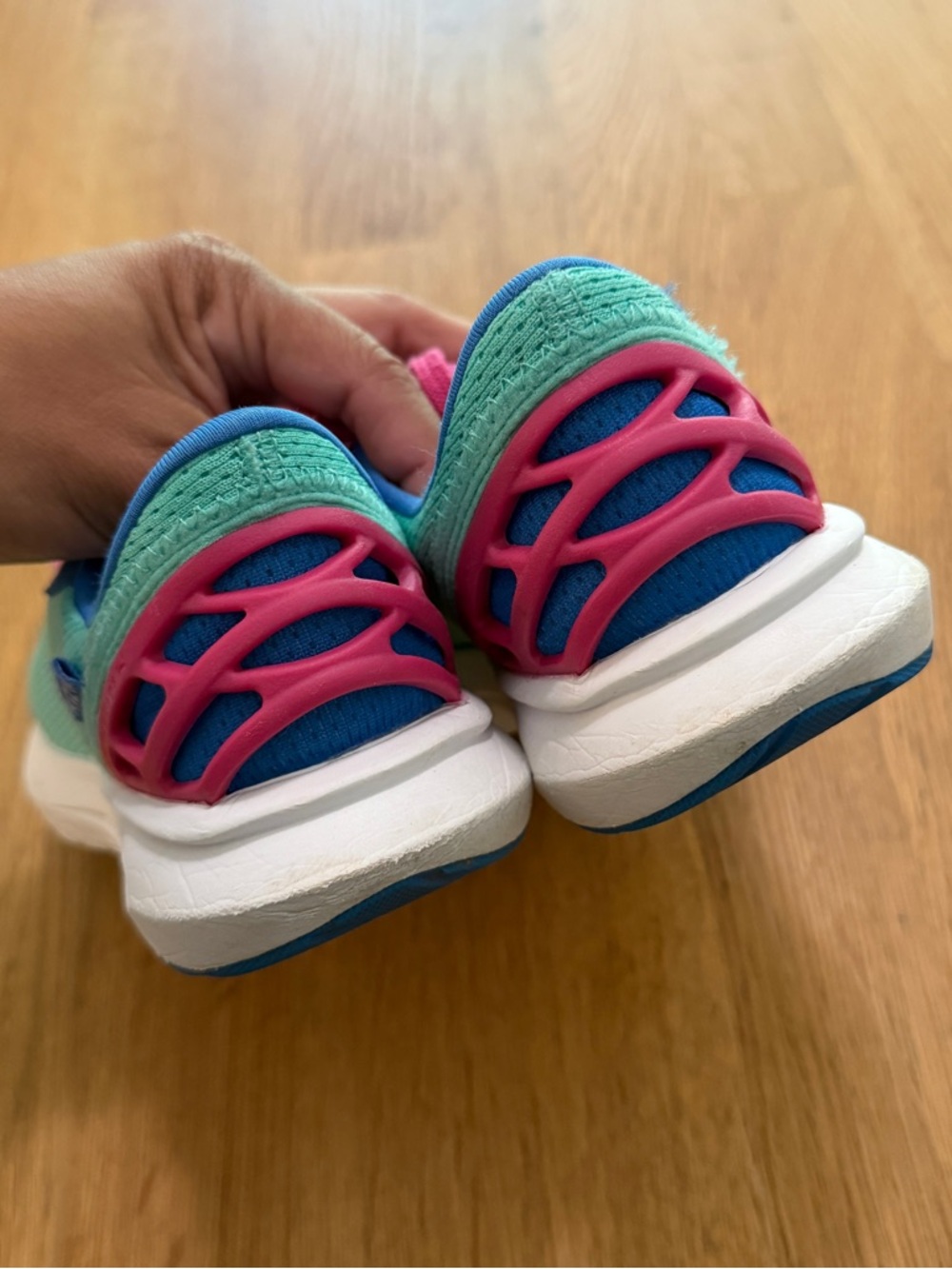 Kizik Kids 13C Blue Aqua Pink Athens Lace Up Sneakers Unisex - Picture 4 of 10
